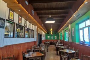 Cocodrilo Negro Cafe