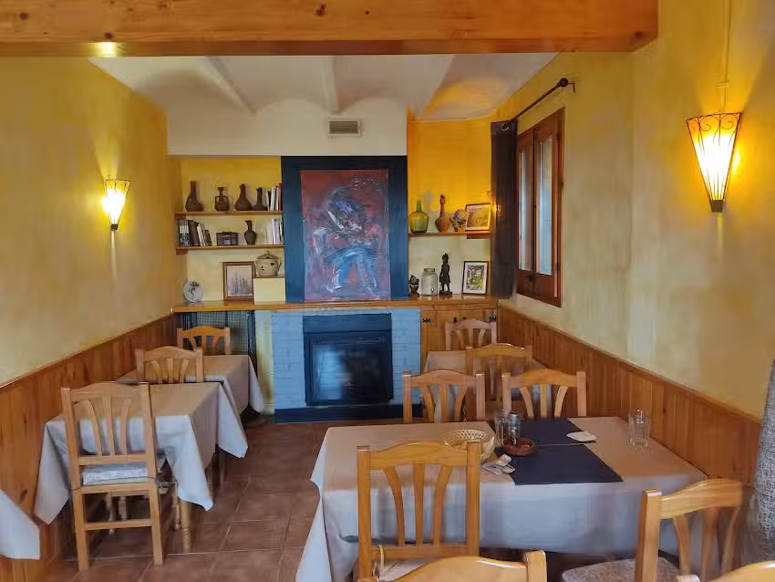 Coll de te Restaurant de Monta&ntilde;a/ Con reserva
