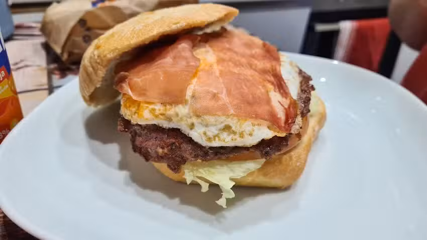 Como Como Hamburgueseria