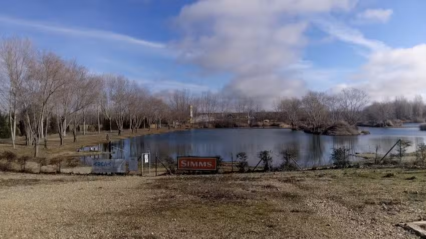 Complejo Recrea, Lago de pesca, Restaurante, Cafeter&iacute;a, Parque infantil