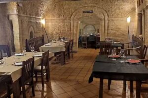 Cueva Mi&ntilde;ambres