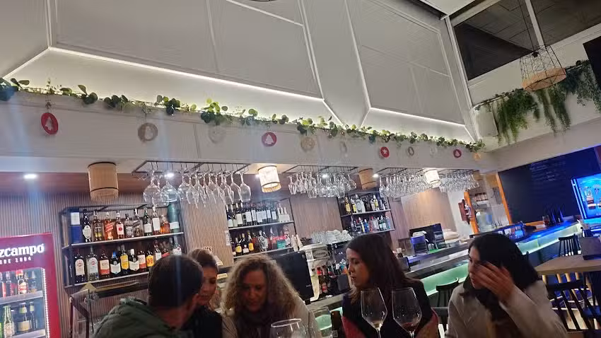 D&rsquo;Paco &ndash; Desayunos & Tapas & Ib&eacute;ricos