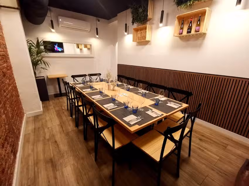 DAB&uuml;TIS Restaurant