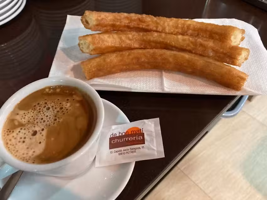 De Bon Mat&iacute; &ndash; Churrer&iacute;a Cafeter&iacute;a