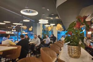 De Juan Marbella Gastrobar