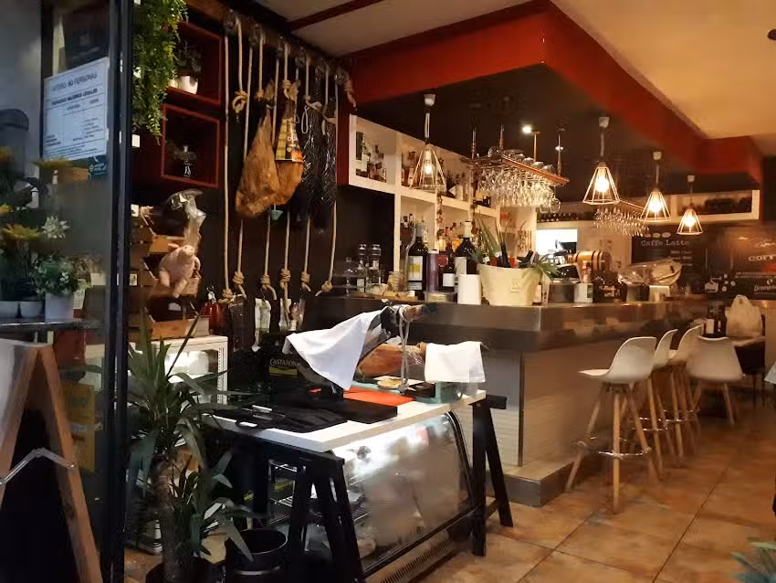 De Norte a Sur Gastro-bar