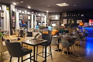 D&eacute;j&agrave; Vu Restaurant & Blues