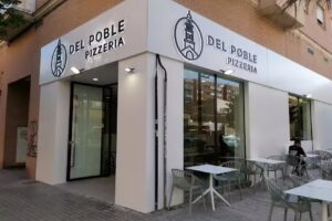 Del Poble