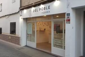 Del Poble Pizzeria