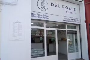 Del Poble Pizzeria R&ograve;tova