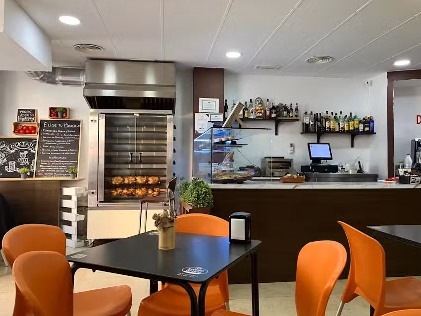 Del Tomate Bar & Food
