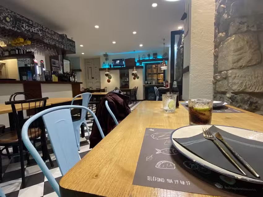 Dest&aacute;pate gastrobar