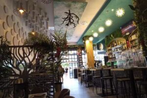 Destino Ra&iacute;z Restaurant Caf&eacute;