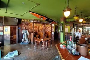 Dleal Cafe Cerveceria Pub