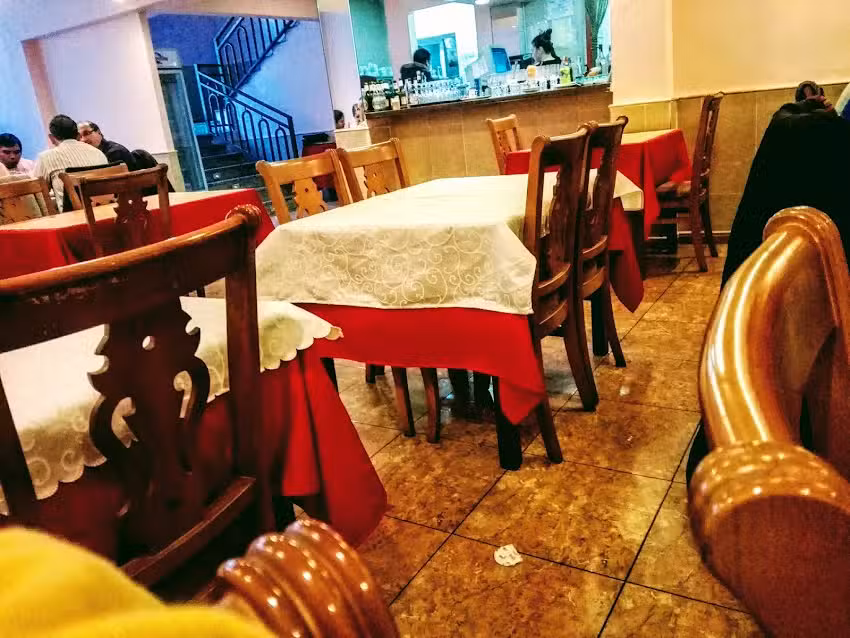 东城饭店RESTAURANTE ORIENTE CITY