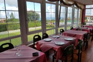 Dormir en Asturias | Hotel Restaurante El Forn&oacute;n