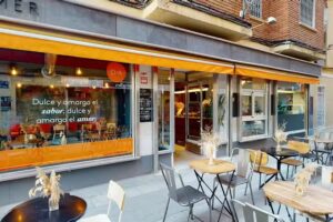 Doux-Amer Caba&ntilde;al | Caf&eacute; de especialidad & Brunch Valencia