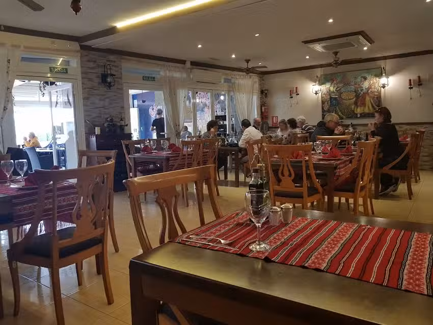 DRACULA Resto-Bar