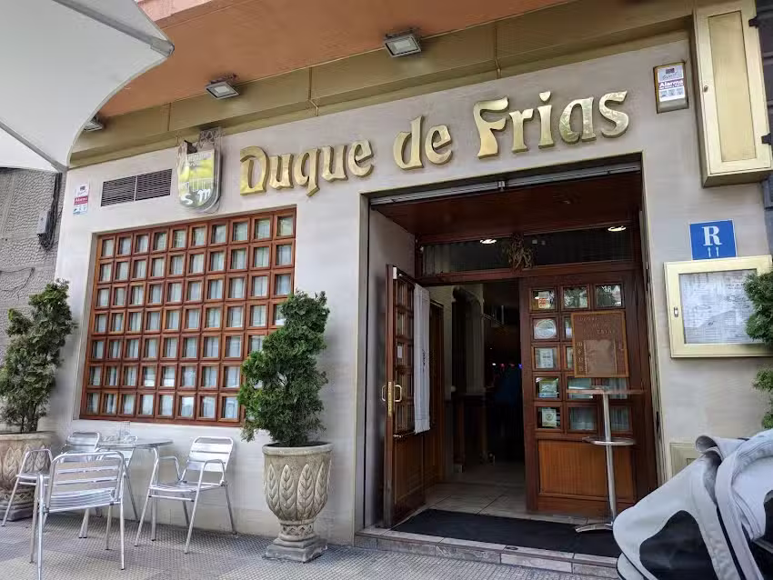 Duque de Fr&iacute;as Restaurante