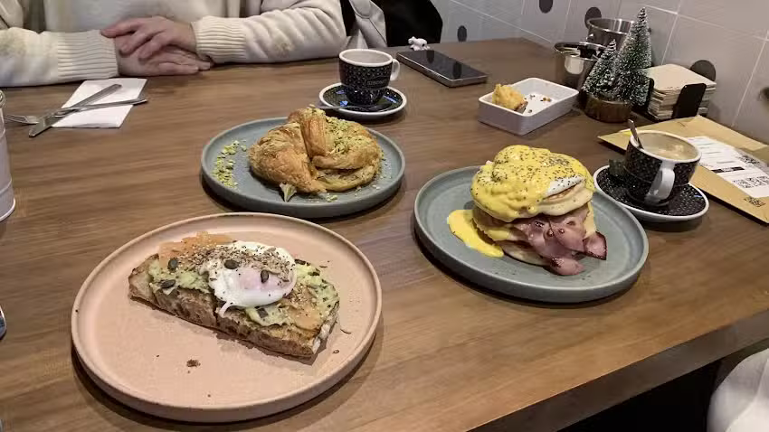 &Eacute;chale huevos