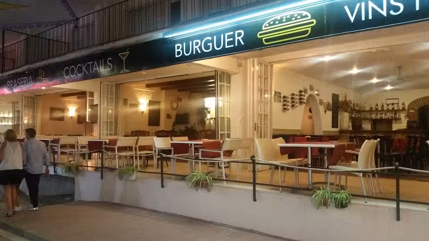 Ed&eacute;n Restaurant Bar