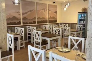 El &Aacute;vila Gastrobar