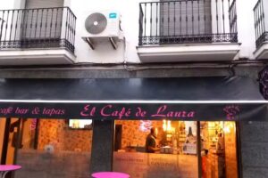 El Caf&eacute; de Laura