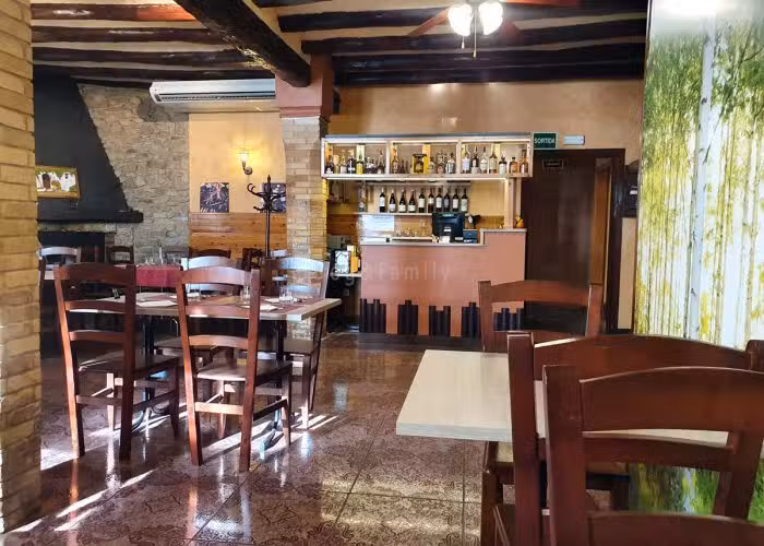 El Celler del Tarr&ograve;s- Restaurant de cuina tradicional catalana, Carn a la brasa, Caragols a la llauna a el Tarr&oacute;s