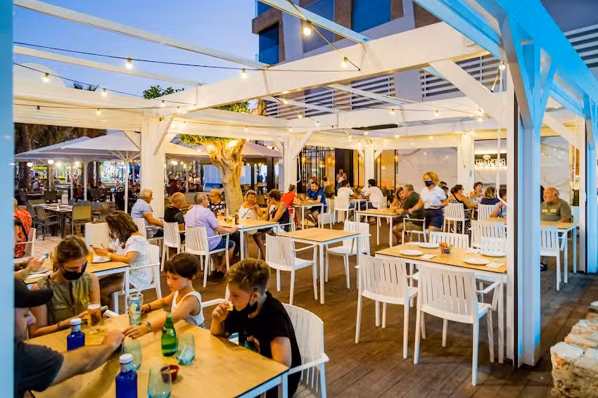 El Chiringuito by La Mar de Bien