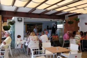 El Chiringuito de Clara