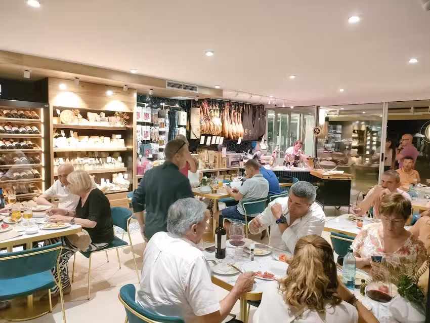 El Cielo Atzavara &ndash; Los Extreme&ntilde;os