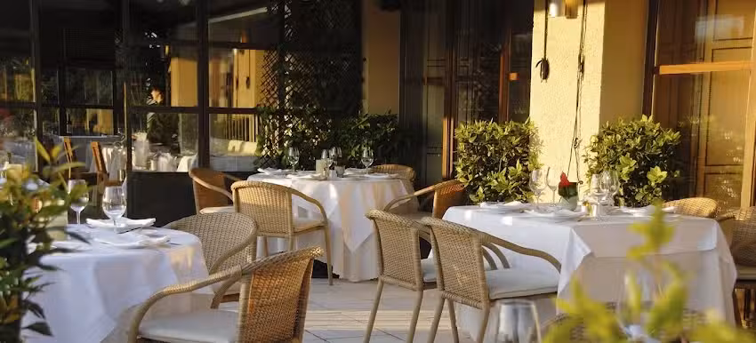 El Club Restaurant by R&iacute;o Real