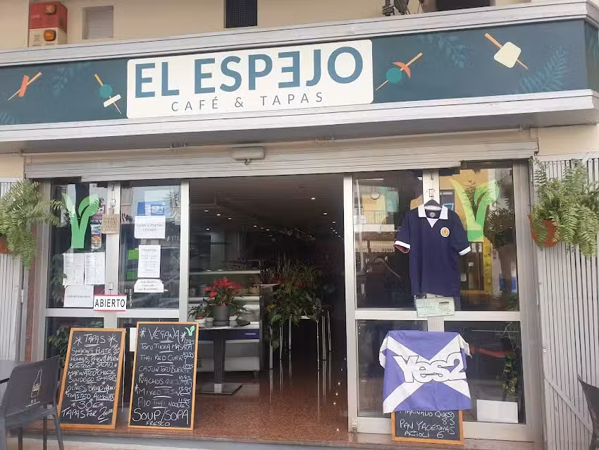 El Espejo