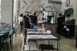 El Fogal Pizzer&iacute;a Restaurante