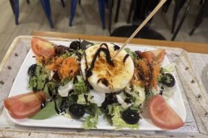 El Gastro by Mari Bornes