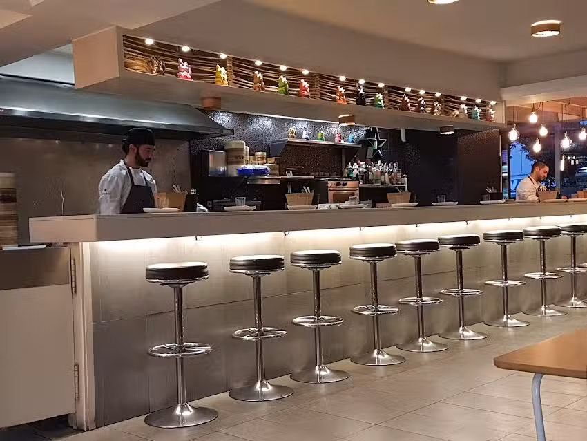 El Gato Negro &ndash; Restaurante fusi&oacute;n asi&aacute;tico y mexicano