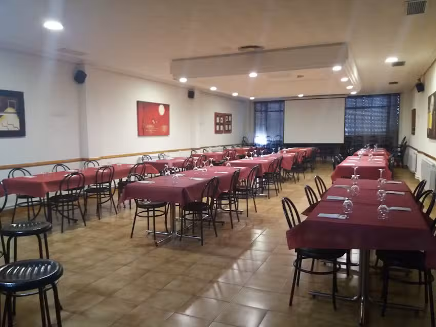 EL GAUCHO Cervecer&iacute;a Braser&iacute;a