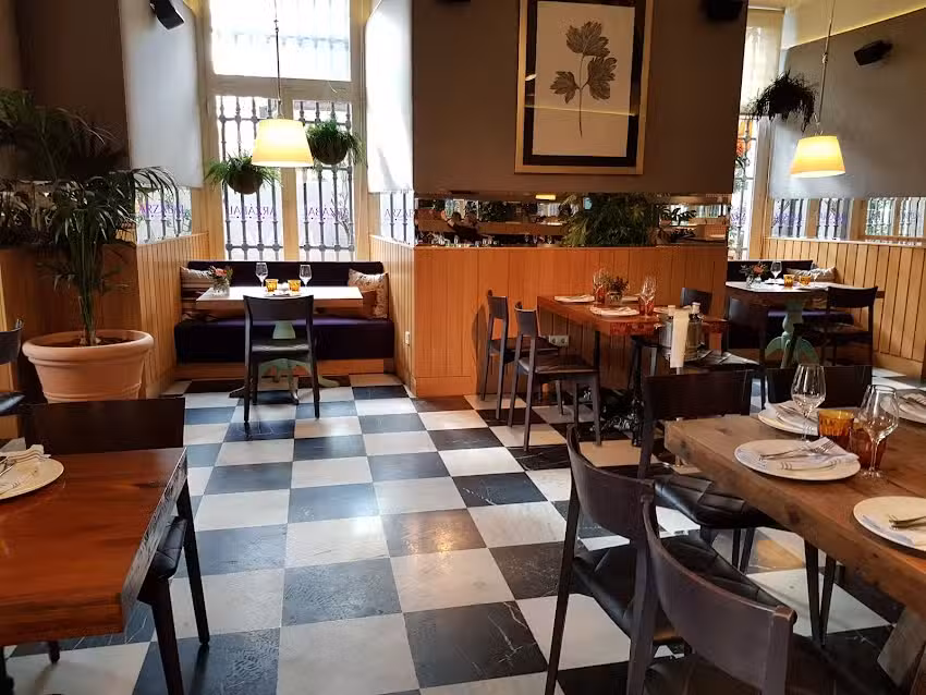 El Jard&iacute;n de Arz&aacute;bal | Restaurante Reina Sofia