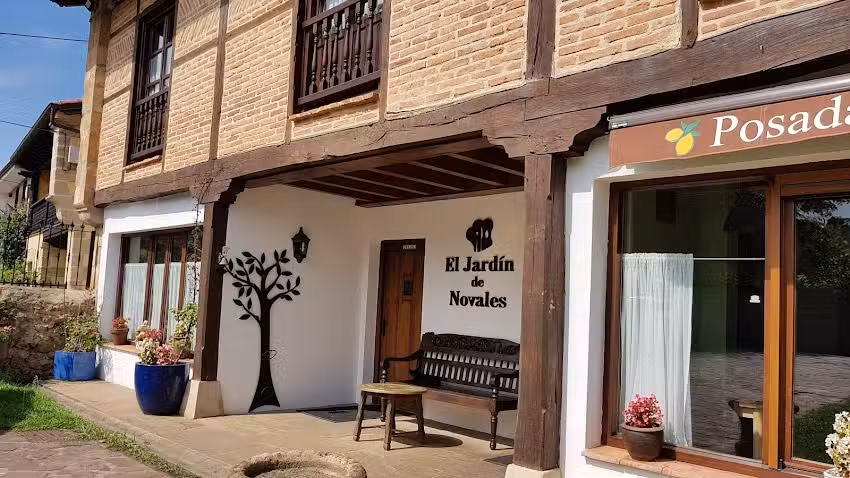 El Jard&iacute;n de Novales