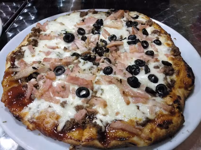 El Jard&iacute;n Pizzer&iacute;a