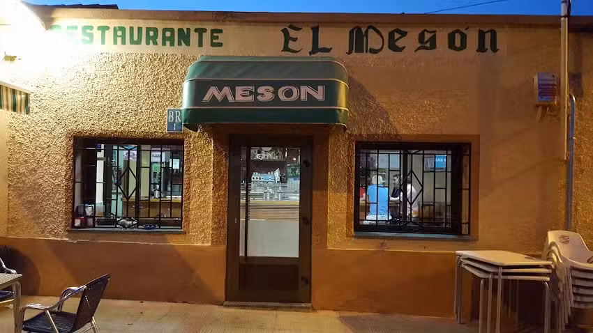 El Mes&oacute;n Aldehuela de la B&oacute;veda