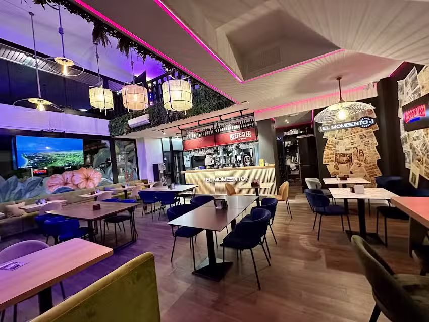 El Momento Gastro Bar