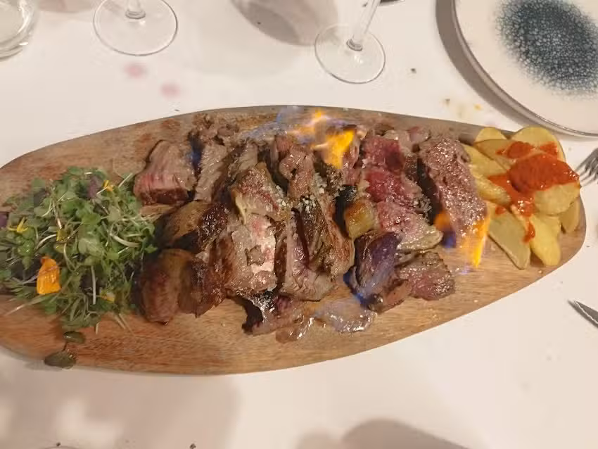 El Palacio de la Floresta Restaurant & Gastrobar