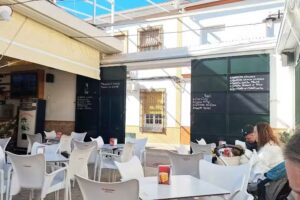 EL PARAISO Cafeteria Bar