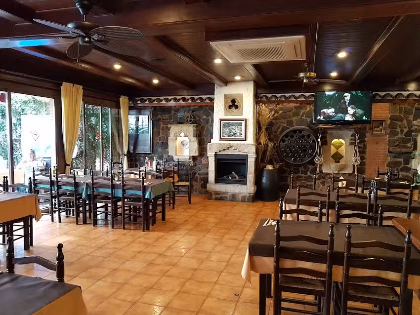 El Rancho Braseria Pizzeria