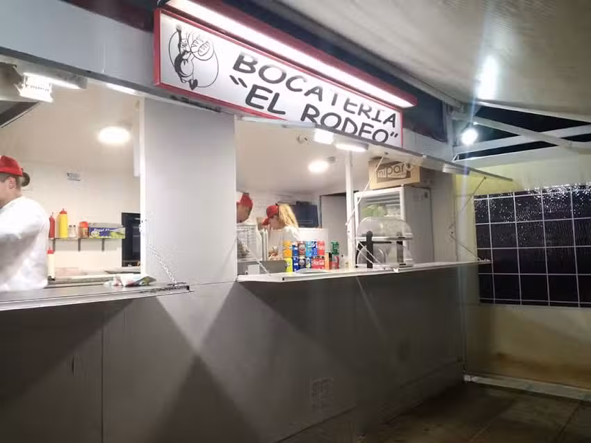 EL RODEO BAGUETERIA HAMBURGUESERIA