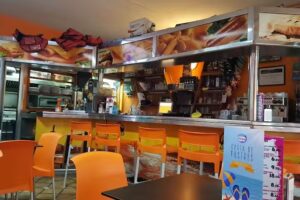 El Roque Burrero Piscolabis Pizzer&iacute;a