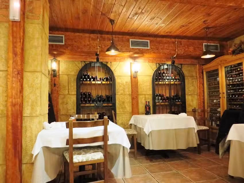 EL TAHIT&Iacute; &ndash; Asador Restaurante &ndash; LOGRO&Ntilde;O