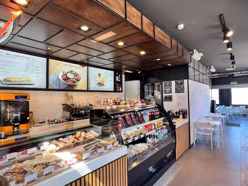 Enrique Tom&aacute;s