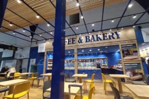 Enrique Tom&aacute;s Express & Co